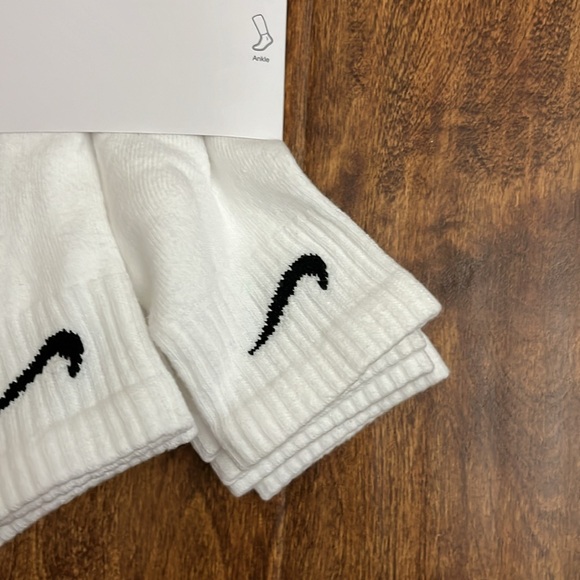 Nike Everyday Ankle Cotton Cushioned Socks 6 Pack - Picture 5 of 17